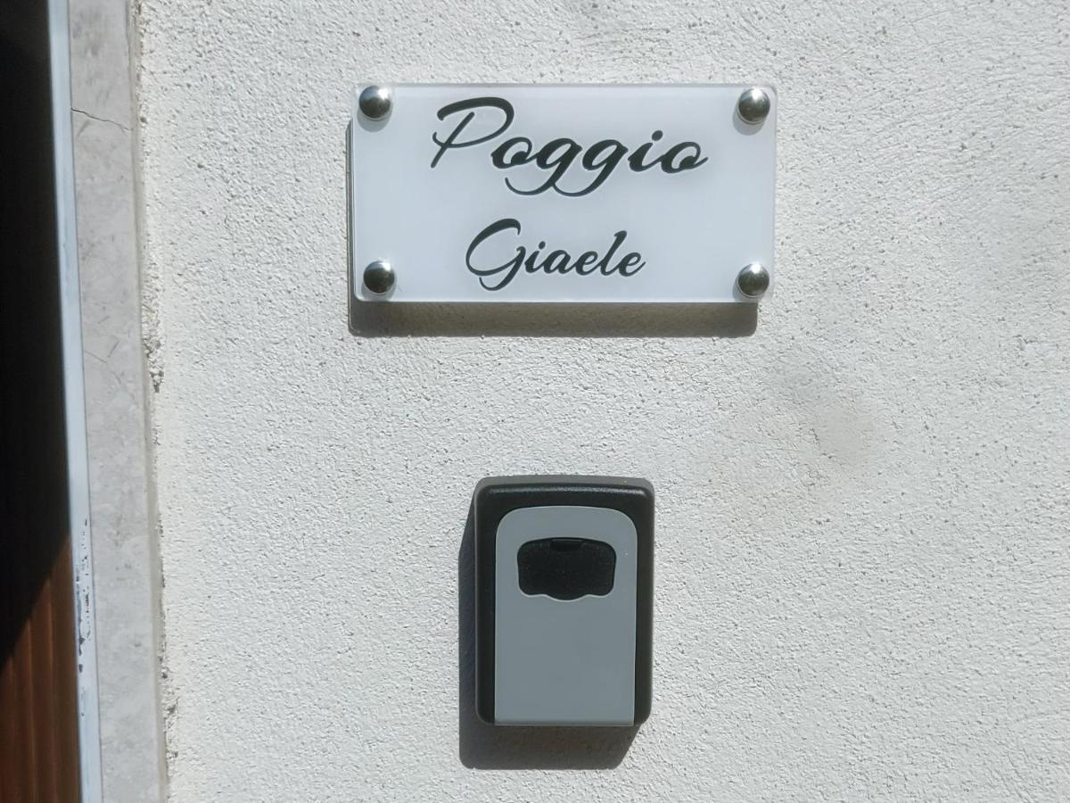 Apartamento Poggio Giaele Mazzeo Exterior foto